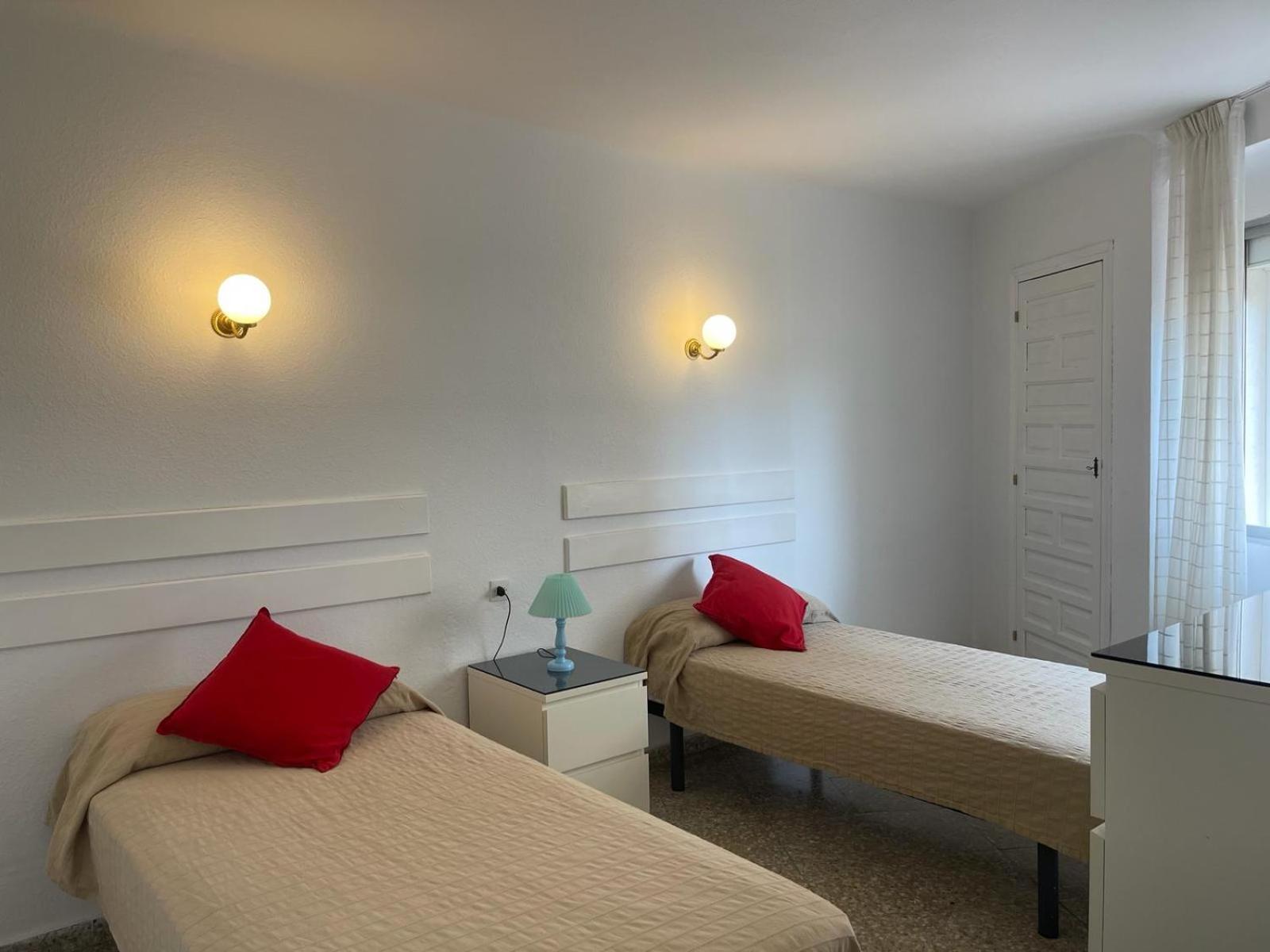 Apartamento APCOSTAS - Torre del Mar Playa Exterior foto